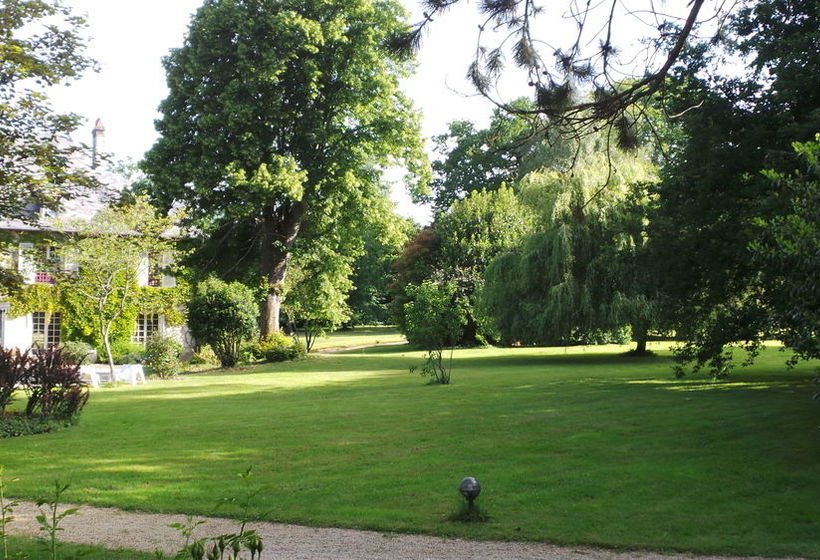 هتل Le Domaine De La Vallee