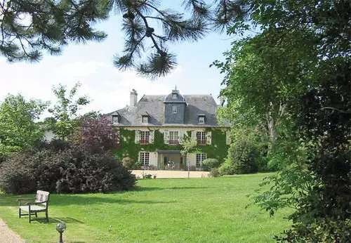 هتل Le Domaine De La Vallee