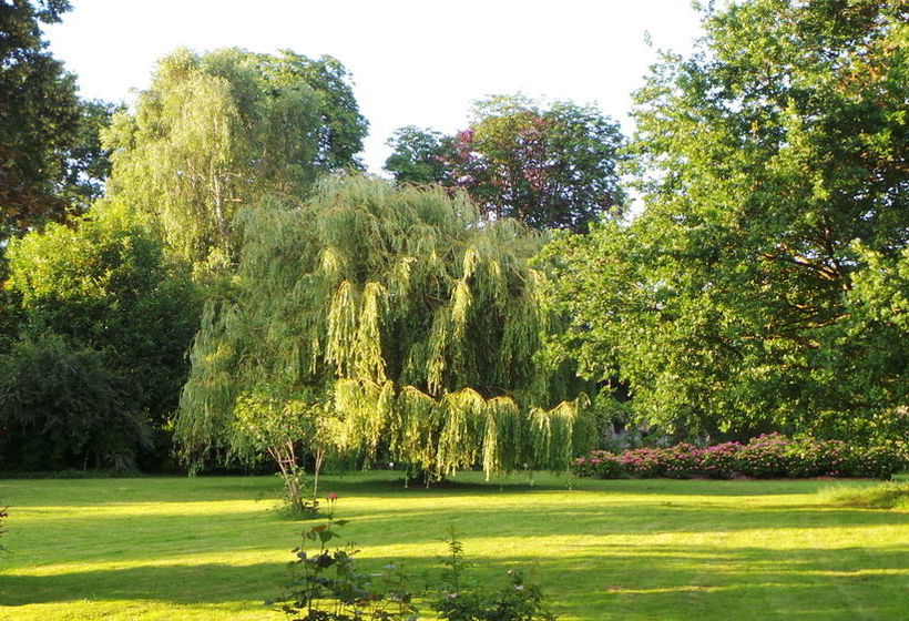 هتل Le Domaine De La Vallee