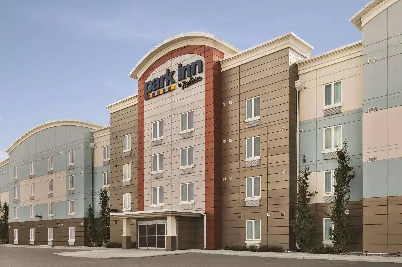 Hotelli Park Inn By Radisson, Calgary Airport North, Ab