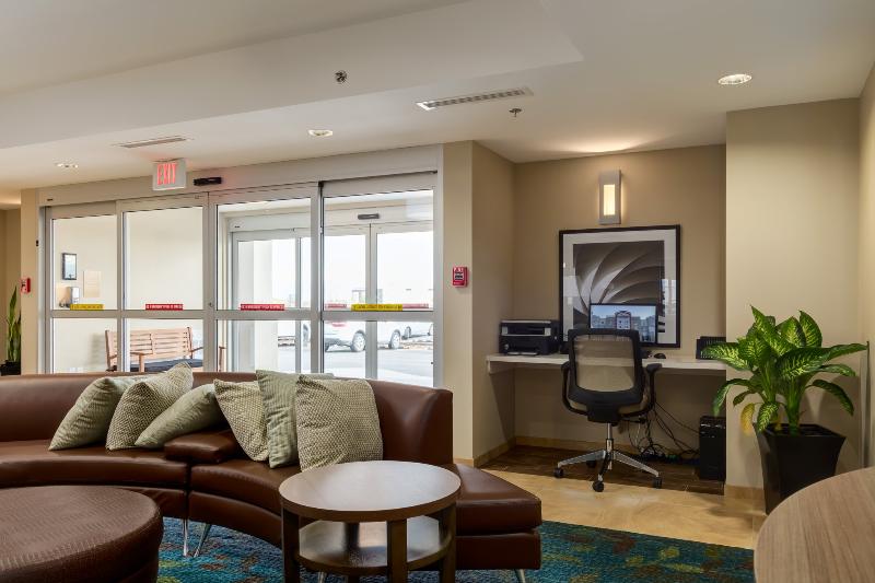 Szálloda Park Inn By Radisson, Calgary Airport North, Ab