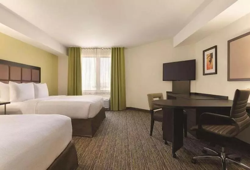 Hotelli Park Inn By Radisson, Calgary Airport North, Ab