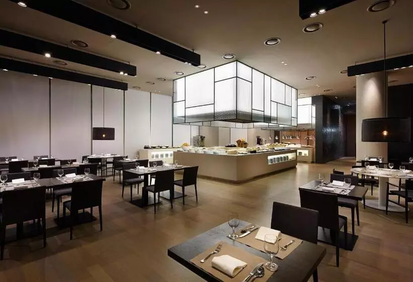 Hotelli Shilla Stay Cheonan   Samsung Display City