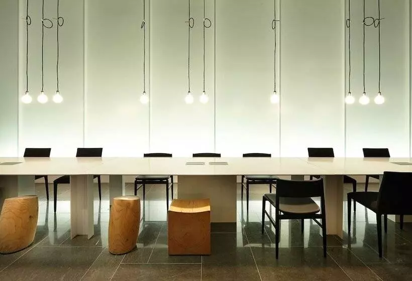 Hotelli Shilla Stay Cheonan   Samsung Display City