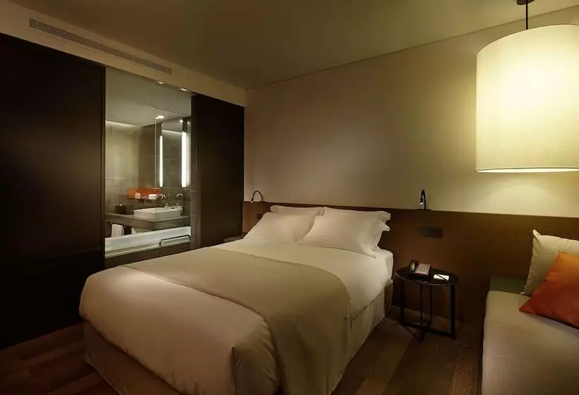 Hotelli Shilla Stay Cheonan   Samsung Display City
