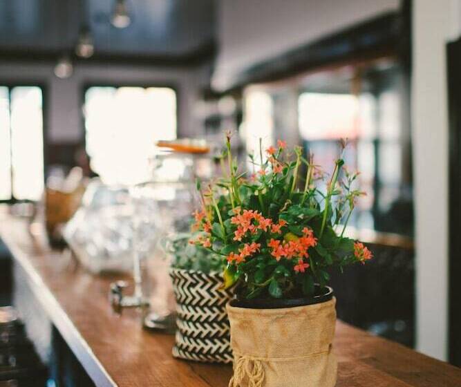 ホテル The Commercial Boutique