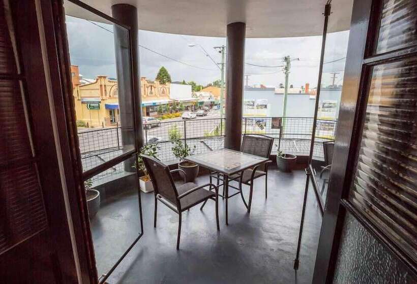 ホテル The Commercial Boutique