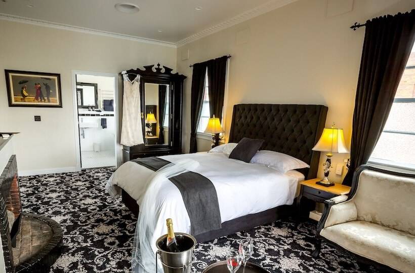 ホテル The Commercial Boutique