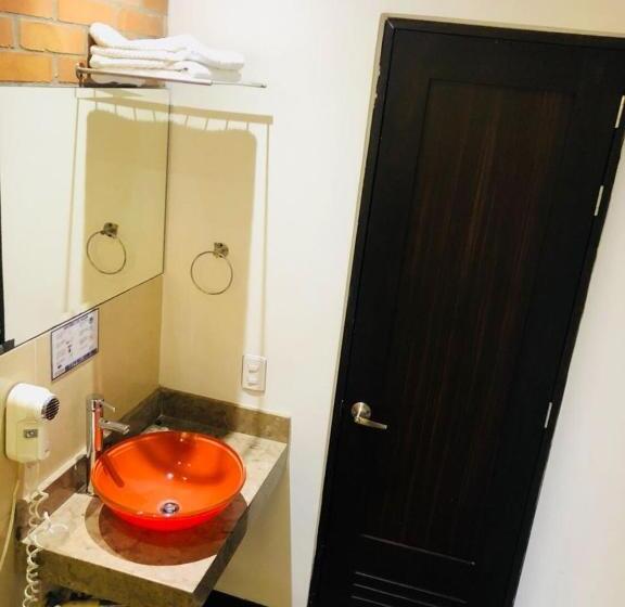 בית מלון כפרי Toscana Oriente