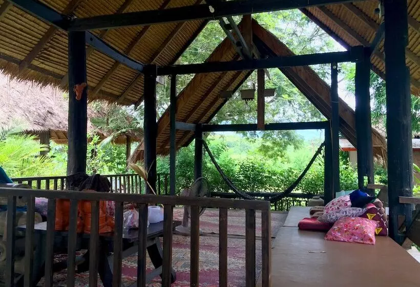 ペンション Sipsongpanna Resort Pai
