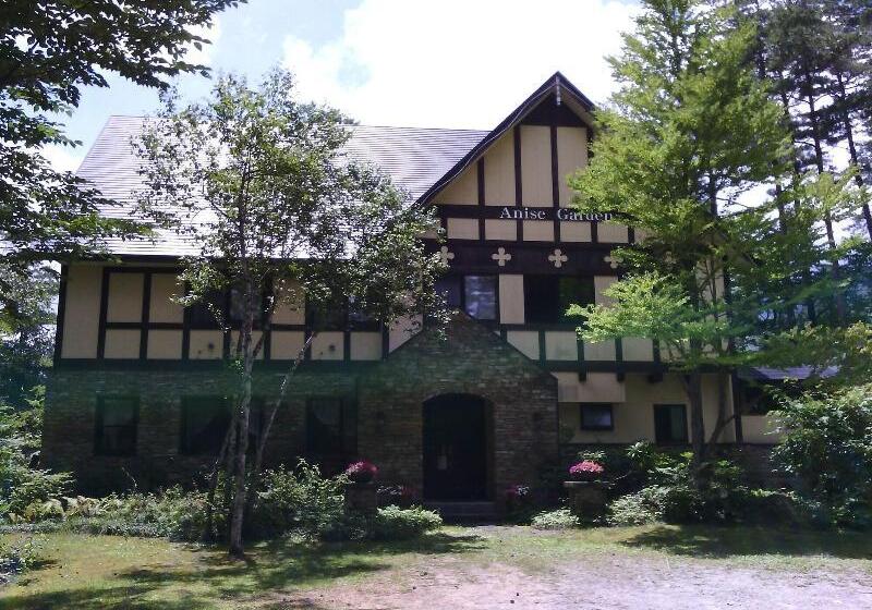 פנסיון Anise Garden