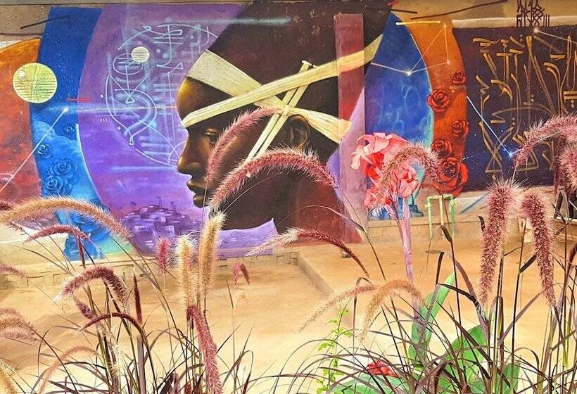 پانسیون Yambi Guest House