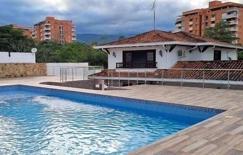 酒店 Babilla House