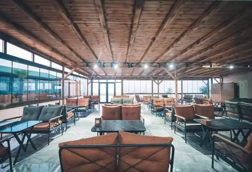 Hotelli Beni Luxury Resort Kotyora