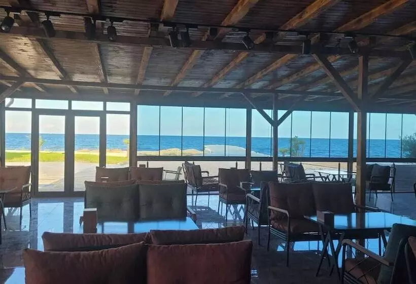 Hotelli Beni Luxury Resort Kotyora