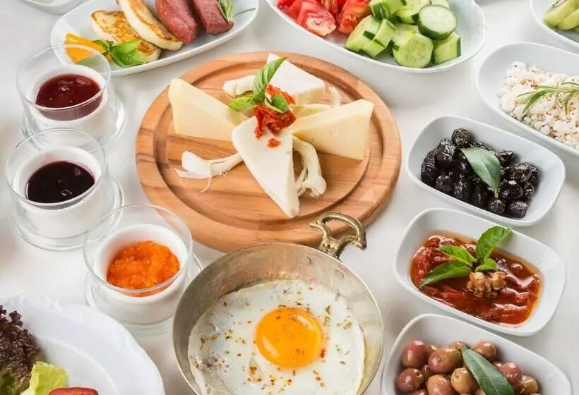 Hotelli Beni Luxury Resort Kotyora