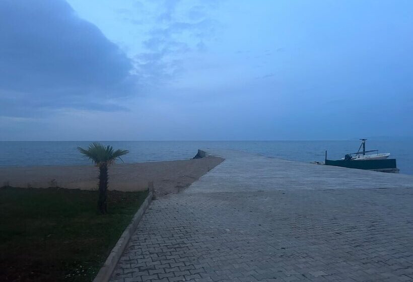 Отель Beni Luxury Resort Kotyora