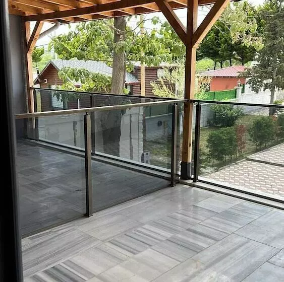 Hotelli Beni Luxury Resort Kotyora