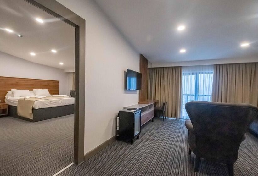 Отель Beni Luxury Resort Kotyora