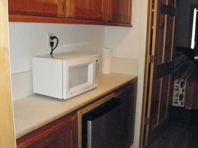 酒店 Creekside Lodge