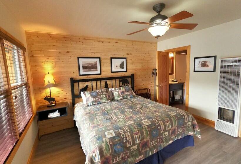 酒店 Creekside Lodge