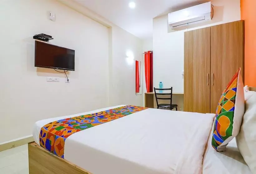 Fabhotel Starhood