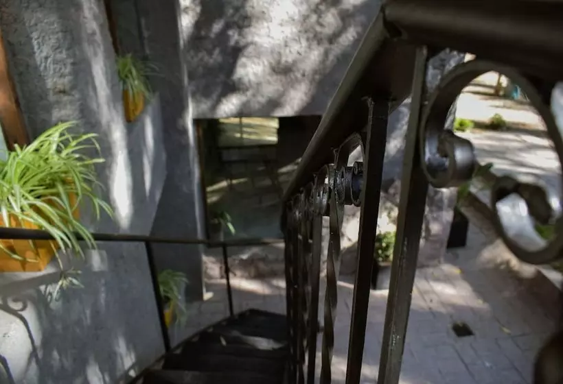 ホテル La Misión Guest House