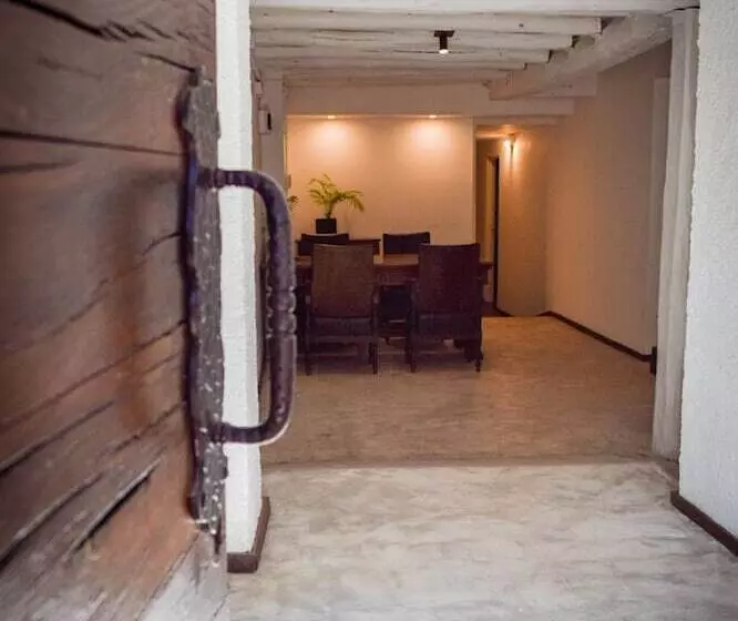 ホテル La Misión Guest House