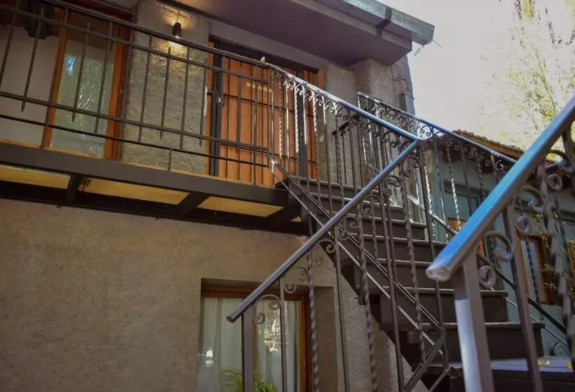 ホテル La Misión Guest House