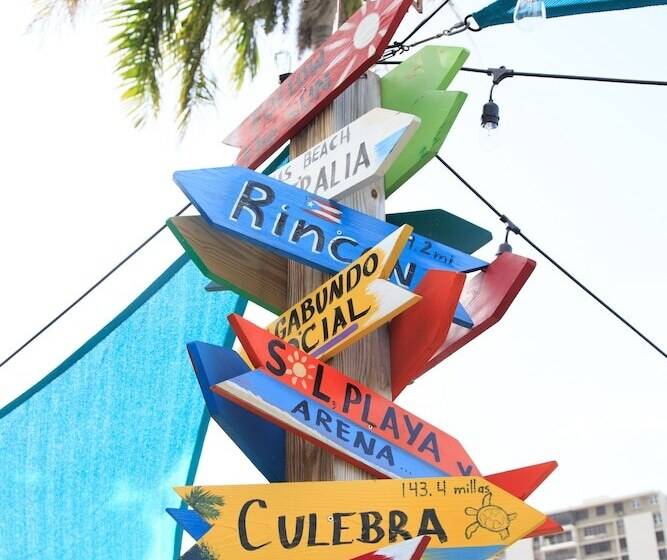 هتل Nomada Beach Hostel Adult Only