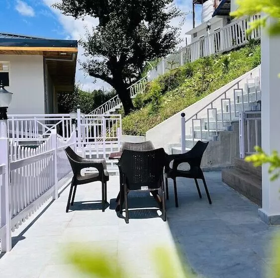 Hotelli The Mountilla