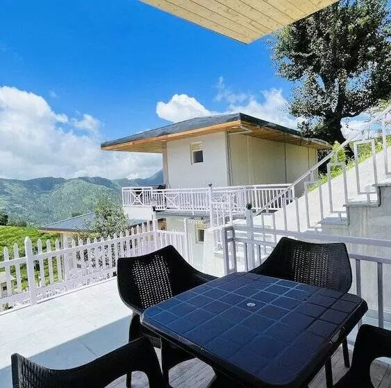 Hotelli The Mountilla