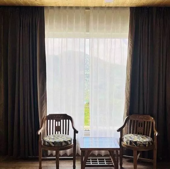 Hotelli The Mountilla