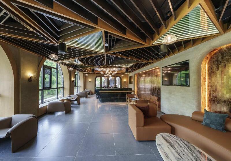 Novotel Linfen Mount Yun