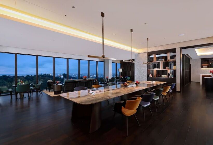 Padma Hotel Semarang