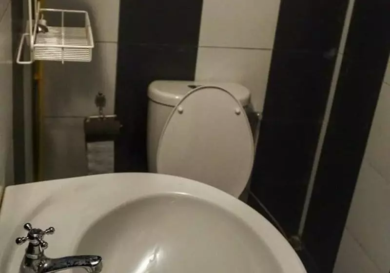 Majatalo Baan Bua Talay