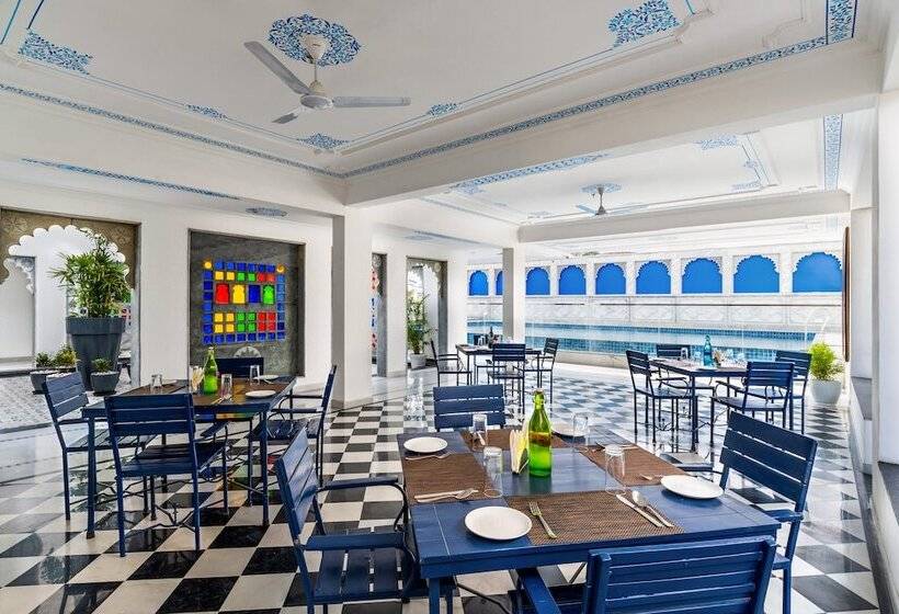 בית מלון כפרי Maan Vilas By Stone Wood Udaipur