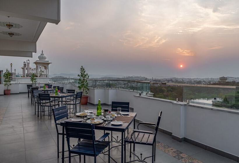 בית מלון כפרי Maan Vilas By Stone Wood Udaipur