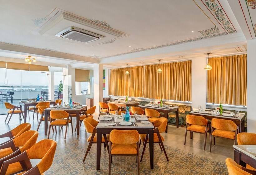 בית מלון כפרי Maan Vilas By Stone Wood Udaipur