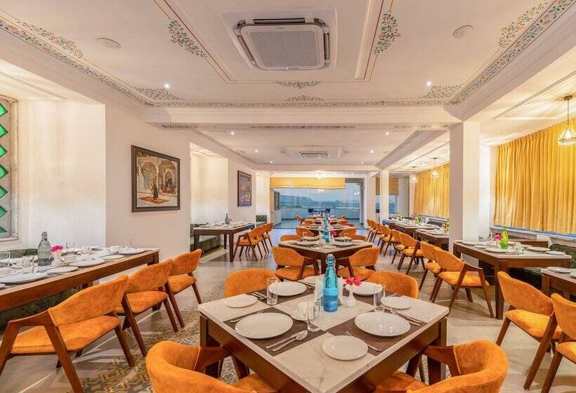 בית מלון כפרי Maan Vilas By Stone Wood Udaipur