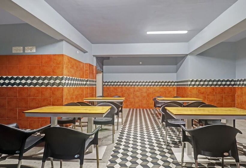 בית מלון כפרי Treebo 98 Street