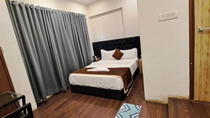 Hotel Super Collection O Ville Parle