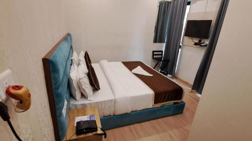 Hotel Super Collection O Ville Parle