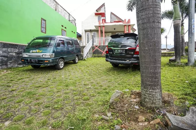 Hotelli Lancar Homestay Syariah By Oyo