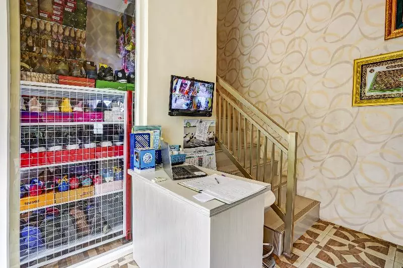 Hotelli Lancar Homestay Syariah By Oyo