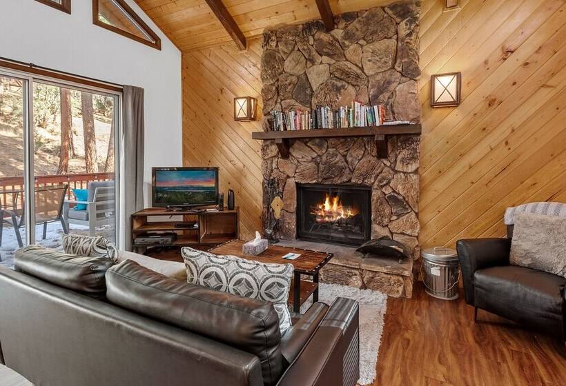 Alpine Retreat Cali Bear