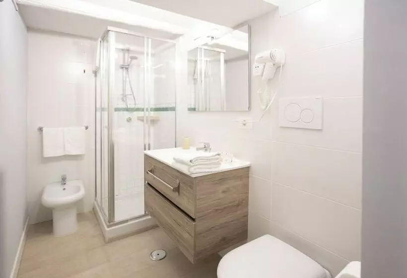 تختخواب و صبحانه La Chambre Duomo