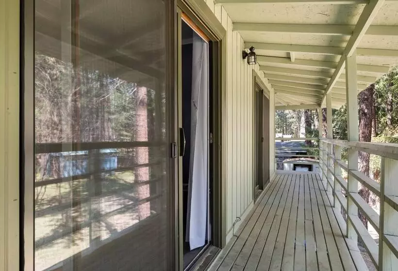 Deschutes Riverwoods Retreat