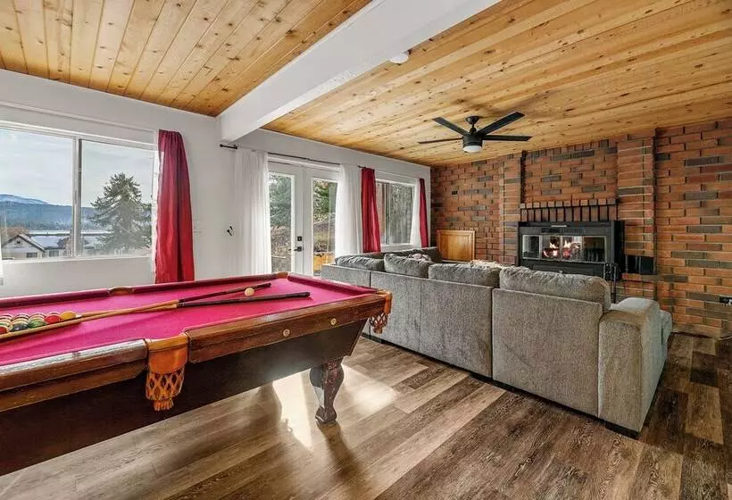 Family Fun Cabin