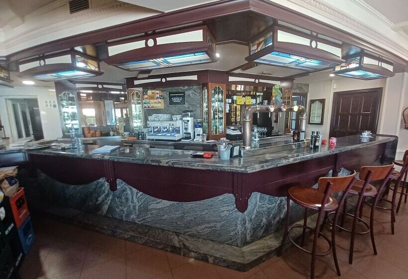 簡易ホテル Oroso